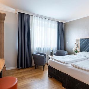 Hotel Rieker Stuttgart Hauptbahnhof
